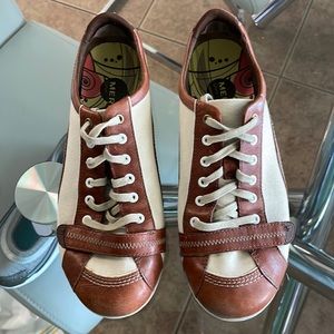 Merrell canvas and leather shoes,
